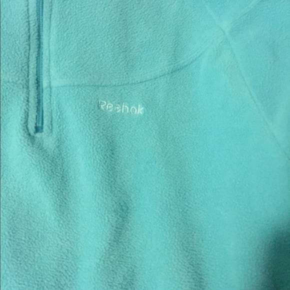 Reebok pullover - Picture 2 of 2