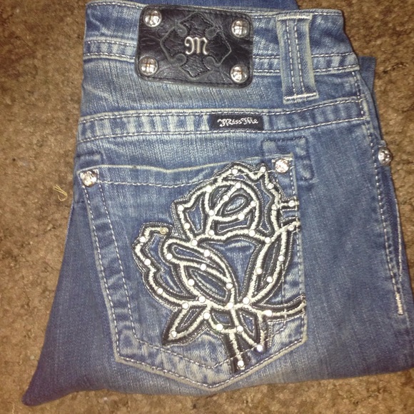 Rose Miss Me Jeans