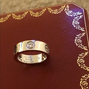 ❤️Reserved/Cartier LOOKS NEW/ 3 Diamonds LOVE RING