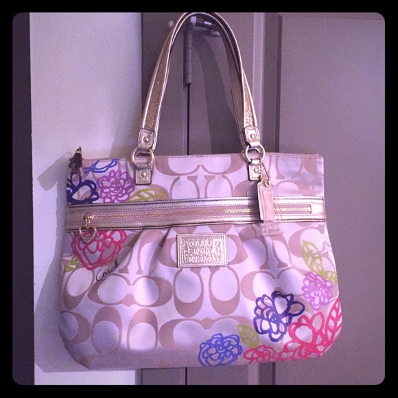 Large Coach Poppy Tote