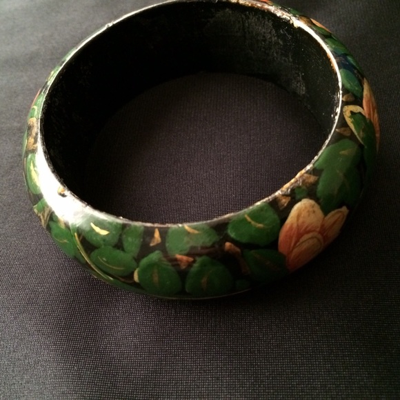 Hand-painted Wood Bangle Bracelet - Picture 4 of 4