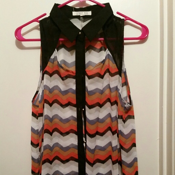 Mutli color top