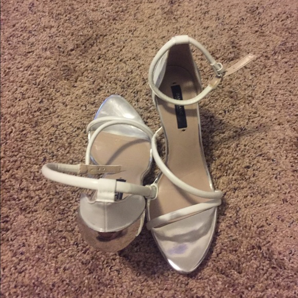 Zara white metallic heels