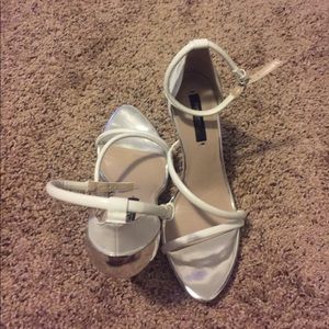 Zara white metallic heels