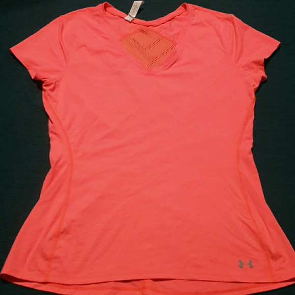 UNDER ARMOUR  HEAT GEAR  TOP
