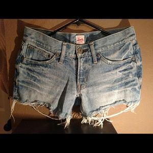 Shorts (Unknown Brand)