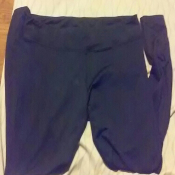 Black under armour leggings *OBO*
