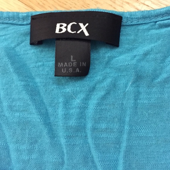 Light Blue Top - Picture 3 of 3