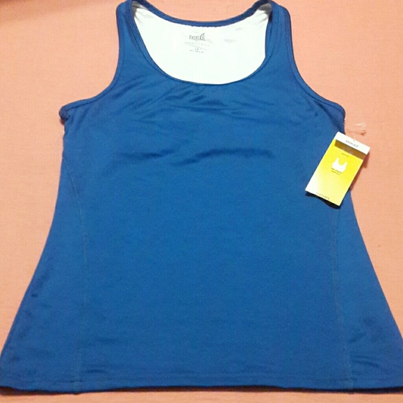 EVERLAST ATHLETIC TOP