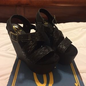 Black Wedge Heels