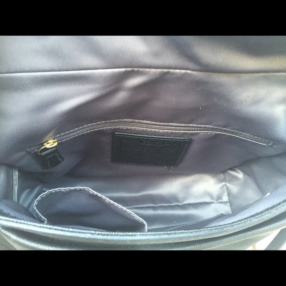 Authentic Coach MADISON Small SADIE Flap Satchel - Picture 3 of 4