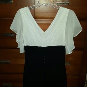 Adrianna - Flattering Dress