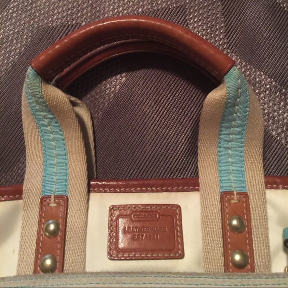 Authentic Coach Hamptons Weekender Bag - Picture 3 of 4