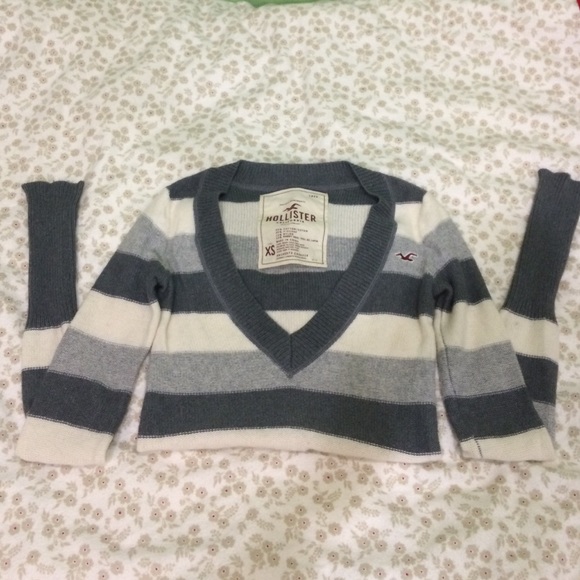 Hollister grey striped sweater