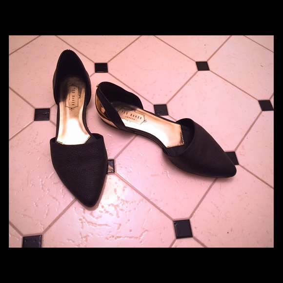Ted Baker HYLDA Flats Size UK 5/EU 38/U.S. 8