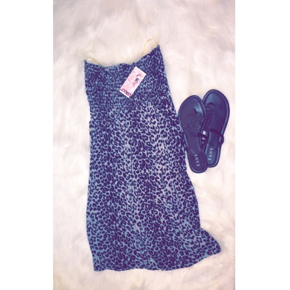 Leopard print maxi dress.