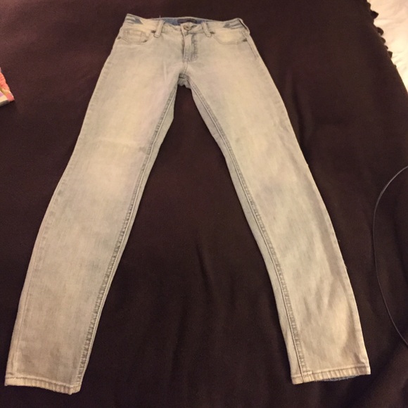 jeans