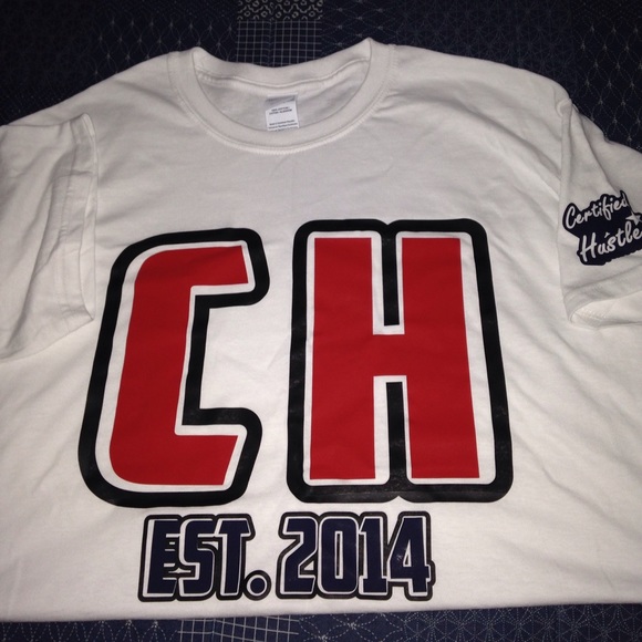 Tee shirt
