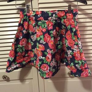 Brand new Abercrombie & Fitch floral skirt