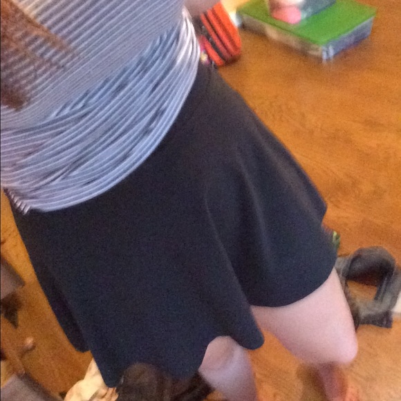 Black skater skirt