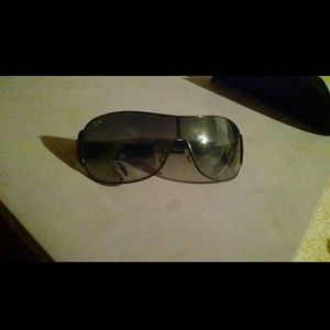 Ray-Ban Sunglasses