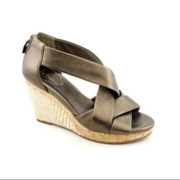 Cole Haan Air Delfina Back Zip Wedge *SAVED*
