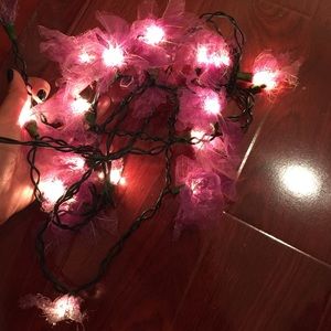✨REDUCED✨ Purple flower string lights