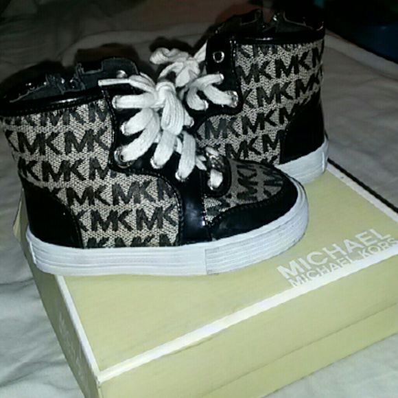 Toddler Michael Kors sneakers