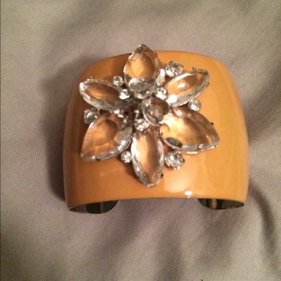Cuff bracelet