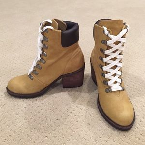 Timberland style boots New✨