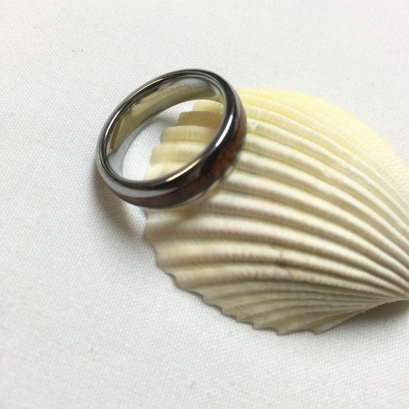 🆕Mele Hawaiian Koa Wood Ring - Picture 2 of 5