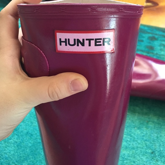 Magenta hunters up for trade or sale tour edition - Picture 3 of 4