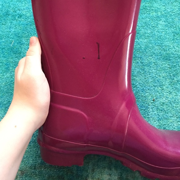 Magenta hunters up for trade or sale tour edition - Picture 4 of 4