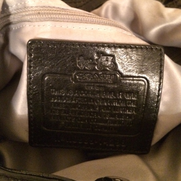 Coach Legacy - Picture 3 of 4