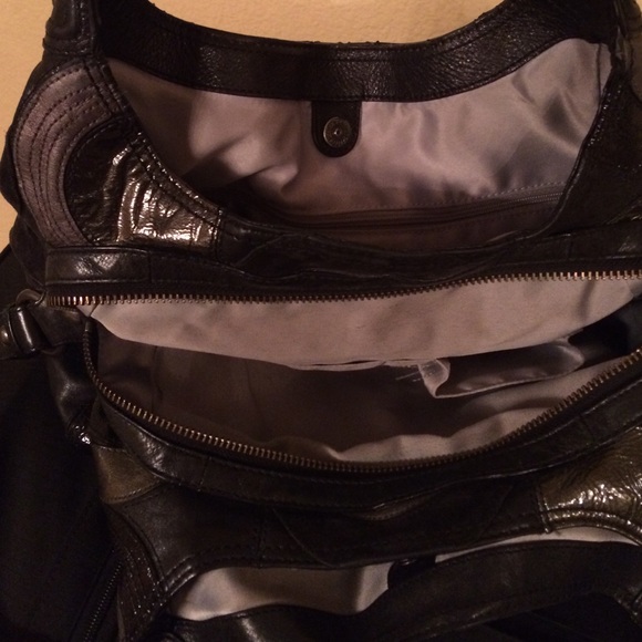 Coach Legacy - Picture 4 of 4