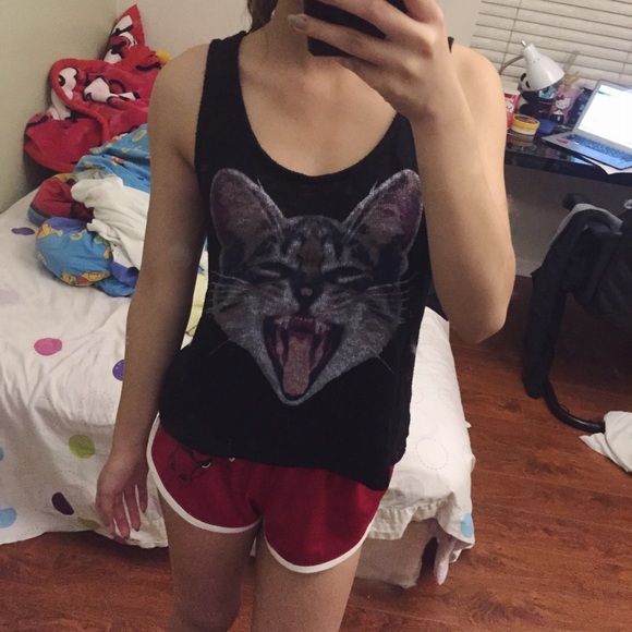 Cat Tank - Picture 2 of 2