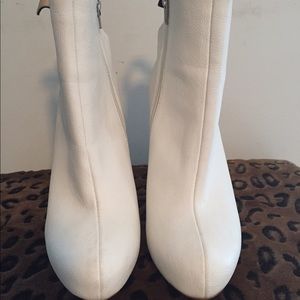 Express... White booties with black heel
