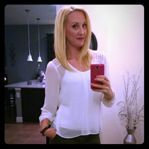 ❤MEET YOUR SELLER❤