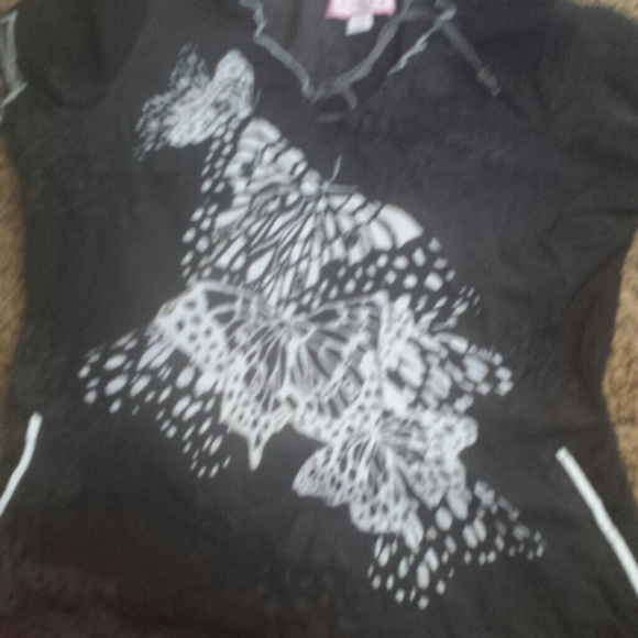 Black and white butterfly koi top