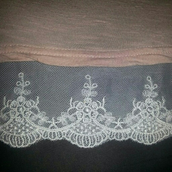 Oversized pink crop top with lace edges