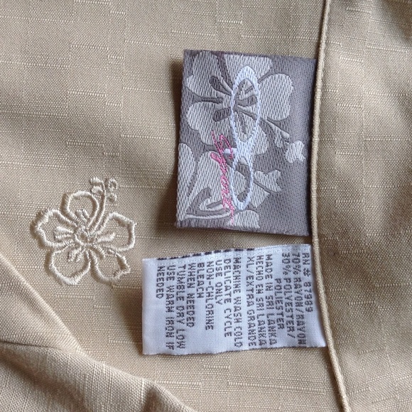 Sleeveless Tan Blouse - Picture 3 of 4