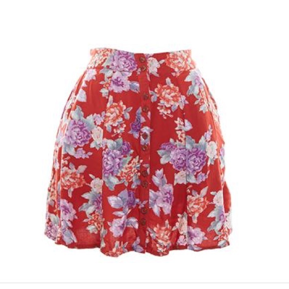 ๐HOST PICK 7/18๐Floral Print Skirt - Picture 2 of 2