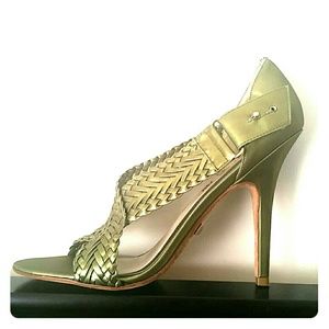 *One day sale*L.A.M.B Metallic Heels