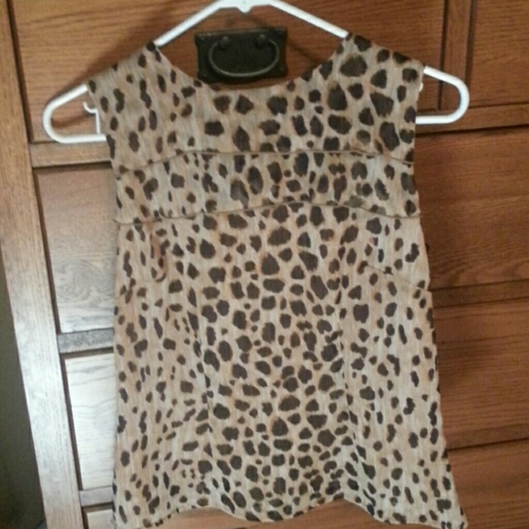 Leopard print top