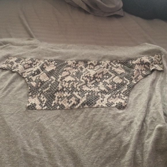Crooks and castles patterned hoodie - Picture 3 of 4