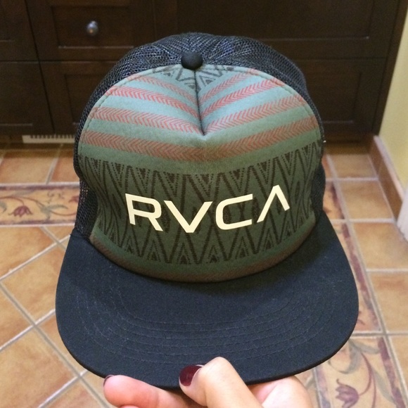 Rvca hat