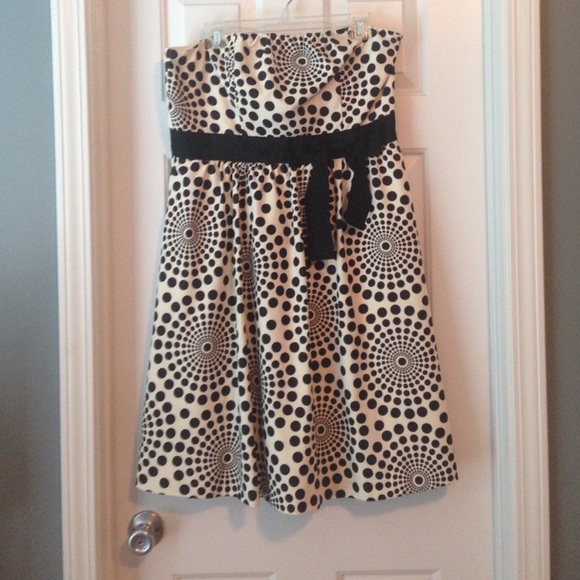 Strapless polka dot dress