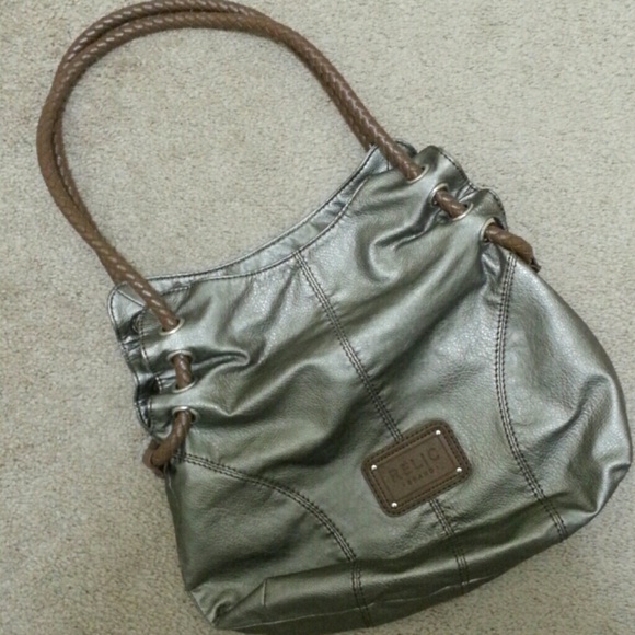 Relic metallic gray bag