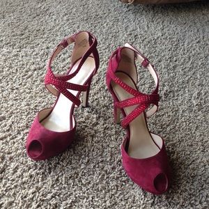 Nine West party heals