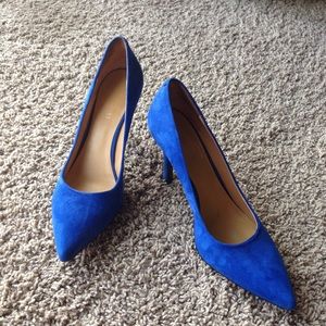 Nine West blue heals